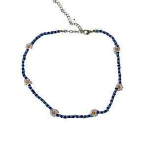 Beaded flower necklace